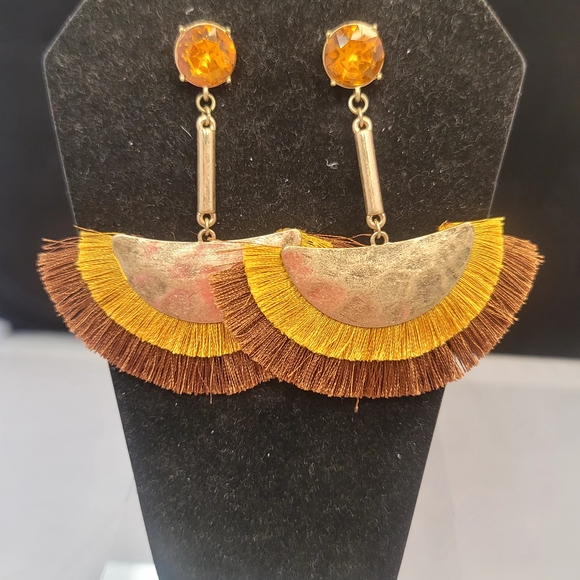 Elegant Gold and Brown Fringe Earrings - Picture 1 of 3